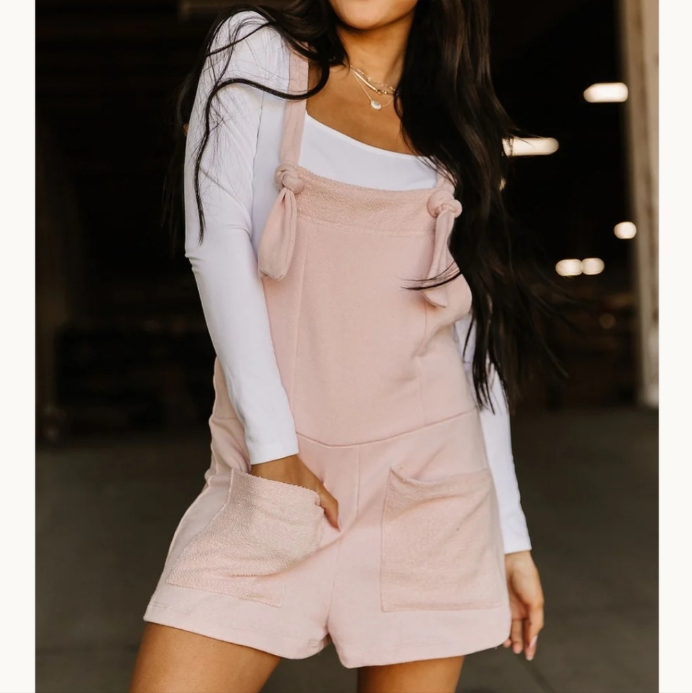 Size Large short overalls